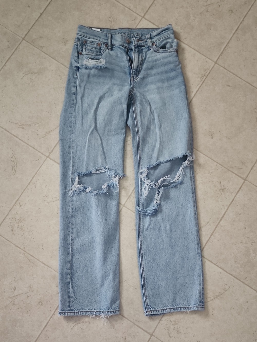 American Eagle Outfitters Light Blue Distressed Straight Leg Jeans